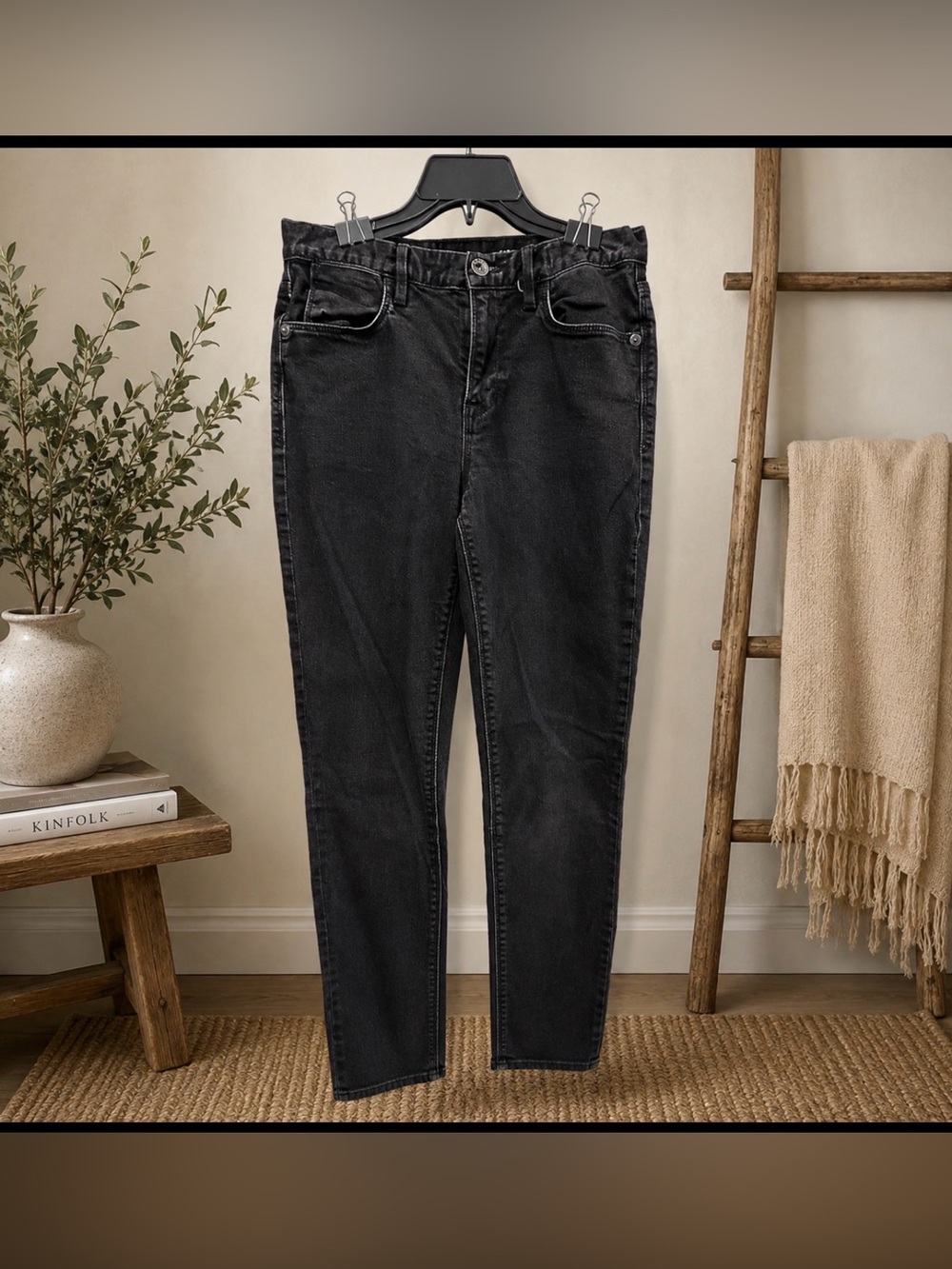 Madewell size 27 black skinny  jeans